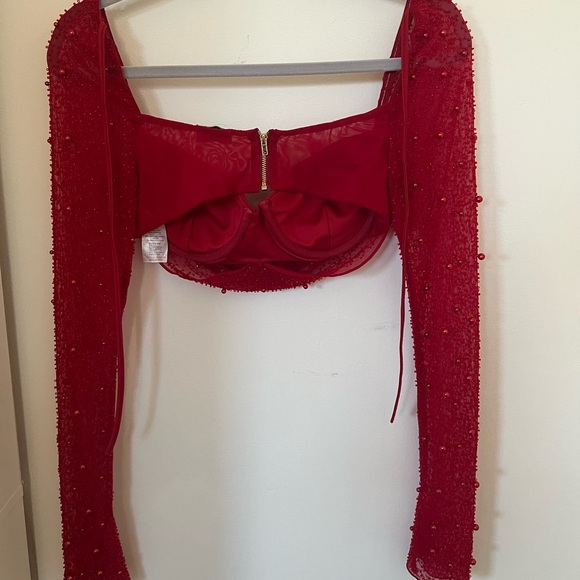red oh polly two piece, only worn once. it’s a US size 4 - Picture 2 of 7